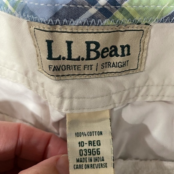 Womens L.L. Bean Favorite Fit- Straight Shorts size 10 Regular White - Picture 3 of 3